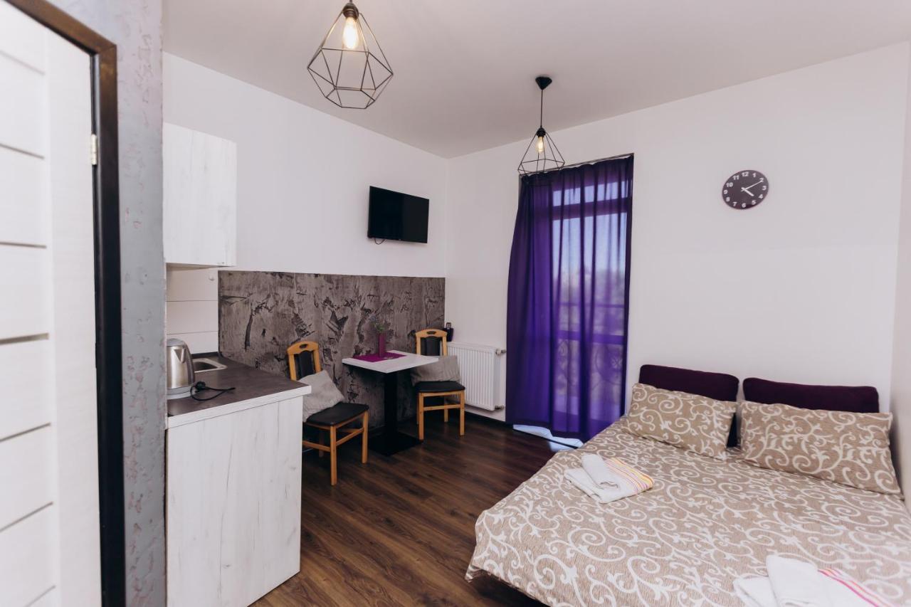 Нові Apartments Біля Жд Вокзалу Ivano-Frankivsk Ngoại thất bức ảnh