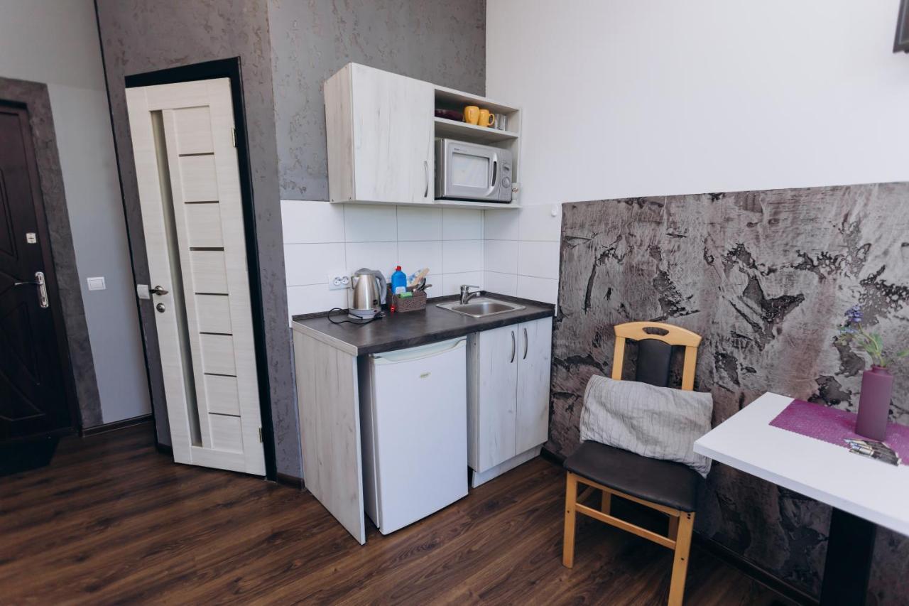 Нові Apartments Біля Жд Вокзалу Ivano-Frankivsk Ngoại thất bức ảnh