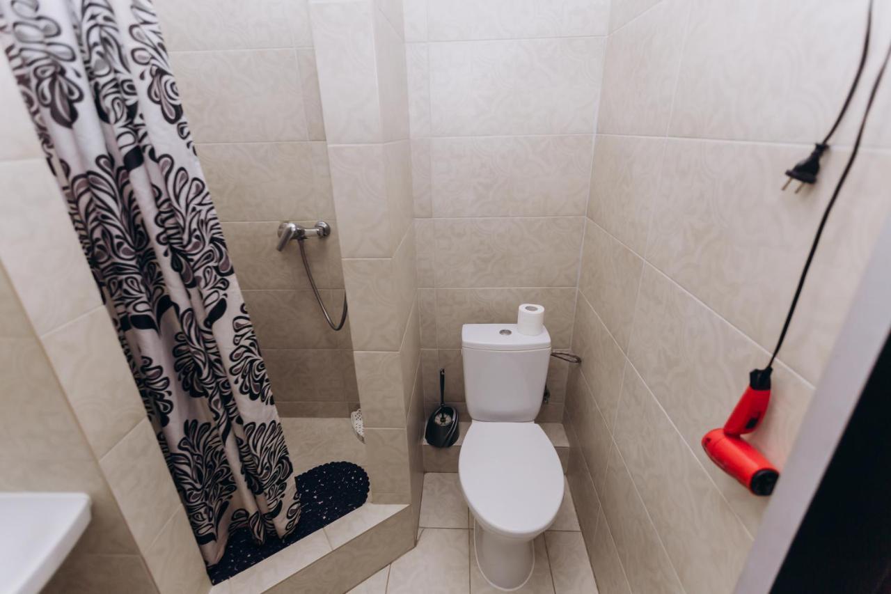 Нові Apartments Біля Жд Вокзалу Ivano-Frankivsk Ngoại thất bức ảnh